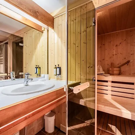 호텔 Eden Hotel, And Les Praz