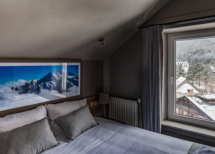 Eden Hotel, And Les Praz Chamonix
