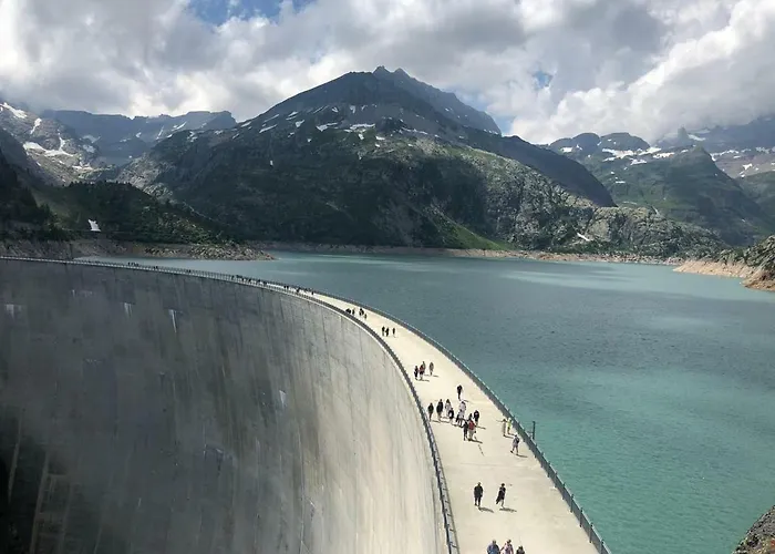 Eden Hotel, And Les Praz Otel Chamonix