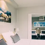 Hotel Eden Hotel, And Les Praz