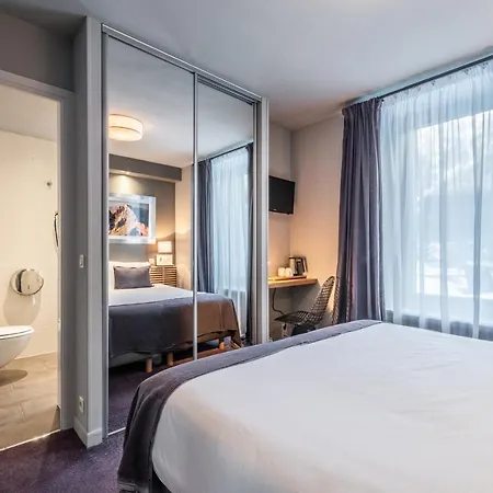 Eden Hotel, And Les Praz 3*