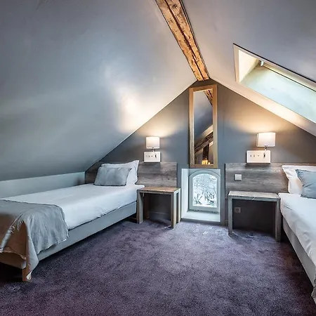 Eden Hotel, And Les Praz Hotell