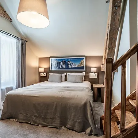 Eden Hotel, And Les Praz