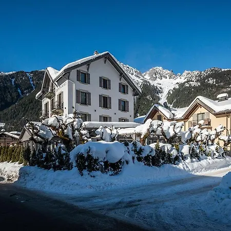 Eden Hotel, And Les Praz Chamonix