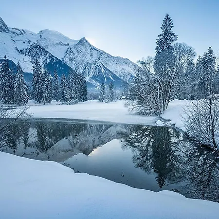 Eden Hotel, And Les Praz فندق