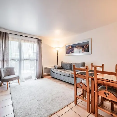 Eden Hotel, And Les Praz 3*