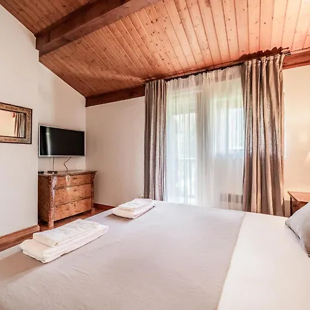 Eden Hotel, And Les Praz شامونكس