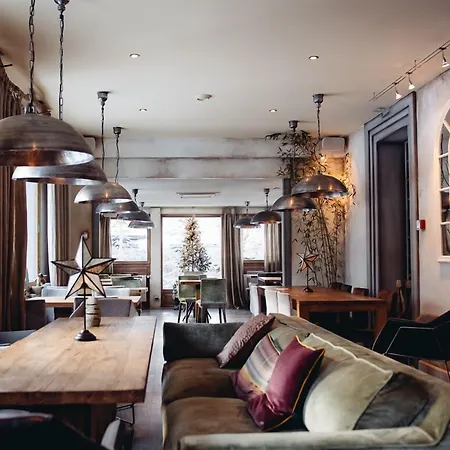 فندق Eden Hotel, And Les Praz شامونكس