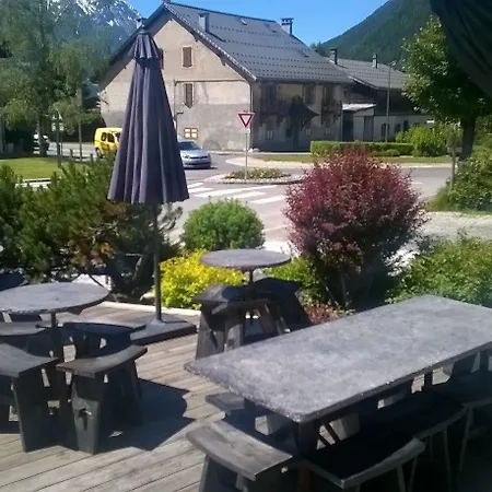 Hotel Eden Hotel, And Les Praz 3*