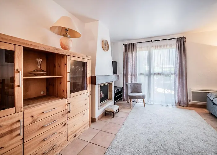 Eden Hotel, And Les Praz