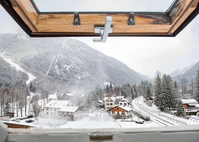 Eden Hotel, And Les Praz 3* שאמוני