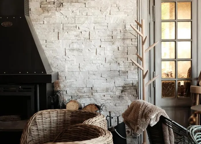 Eden Hotel, And Les Praz 3* שאמוני