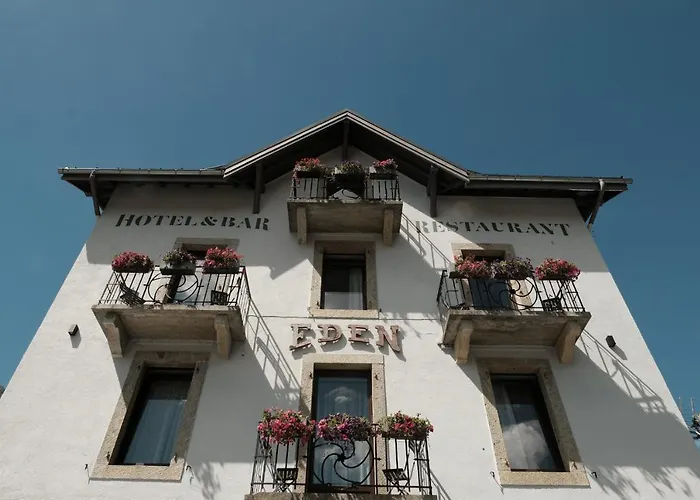 מלון Eden Hotel, And Les Praz
