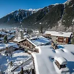 Eden Hotel, And Les Praz 3*